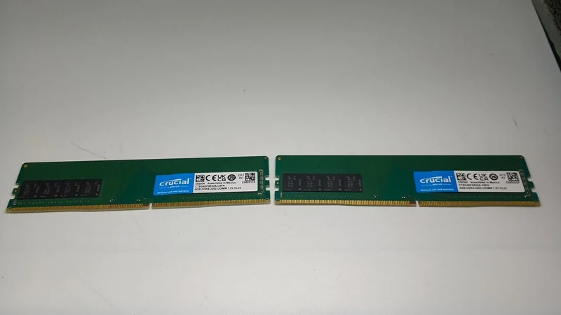 CRUCIAL Memory CT8G4DFS832A