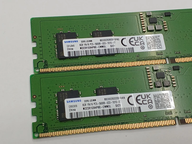 SAMUNG Desktop DDR5 8 GB 2er-Pack M323R1GB4PB0-CWM0L