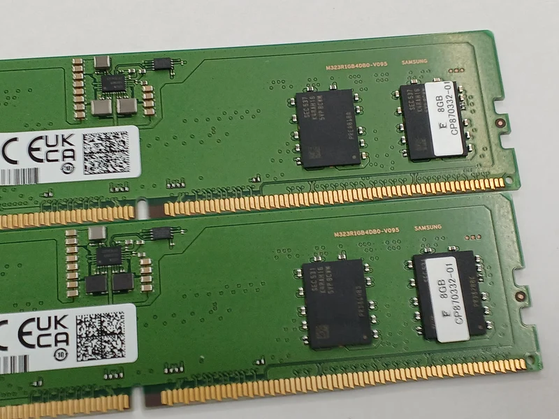 SAMUNG Desktop DDR5 8 GB 2er-Pack M323R1GB4PB0-CWM0L