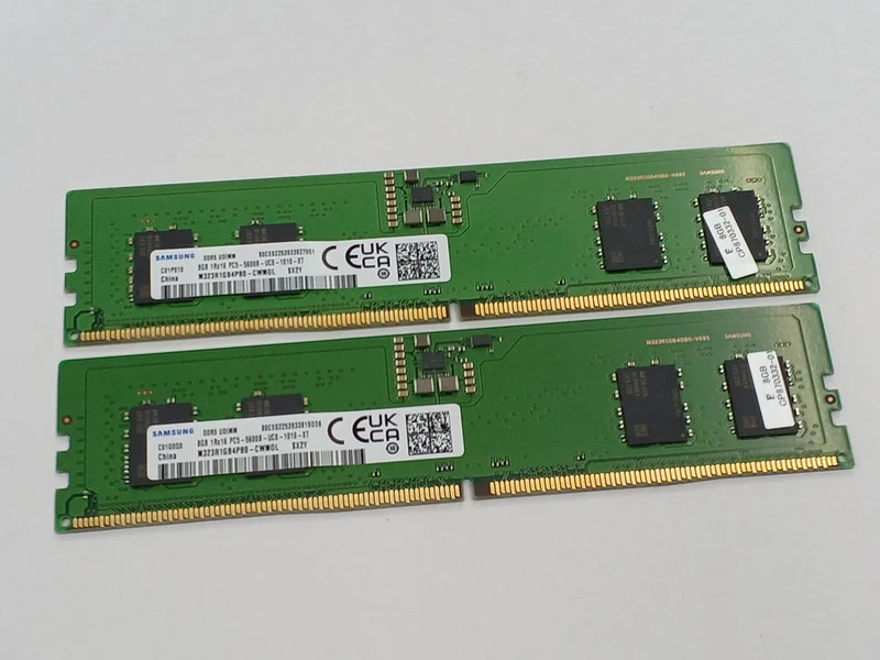 SAMUNG Desktop DDR5 8 GB 2er-Pack M323R1GB4PB0-CWM0L