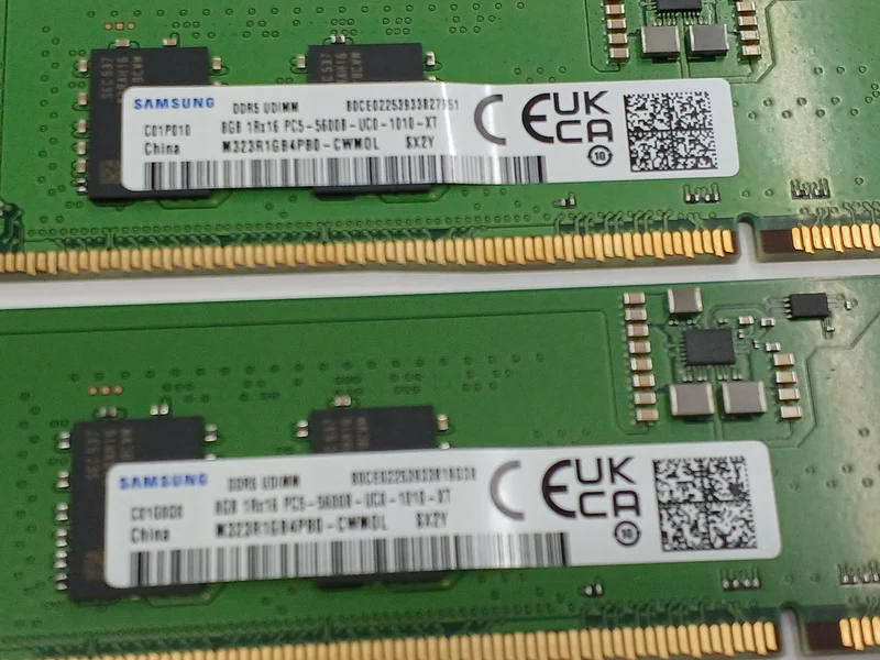 SAMUNG Desktop DDR5 8 GB 2er-Pack M323R1GB4PB0-CWM0L
