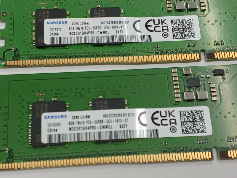 SAMUNG Desktop DDR5 8 GB 2er-Pack M323R1GB4PB0-CWM0L
