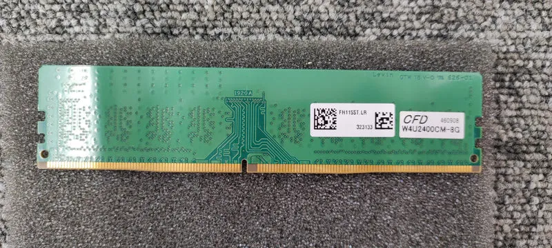 CRUCIAL DDR4-Speicher W4U2400CM-8G
