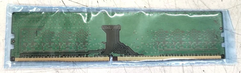 SAMSUNG PC-Speicher M378A1K43CB2-CTD