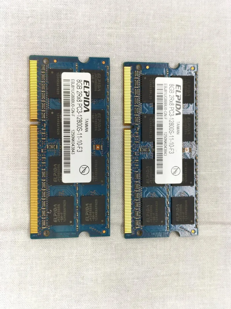 ELPIDA DDE3 Speicher EBJ81UG8BBU0-GN-F