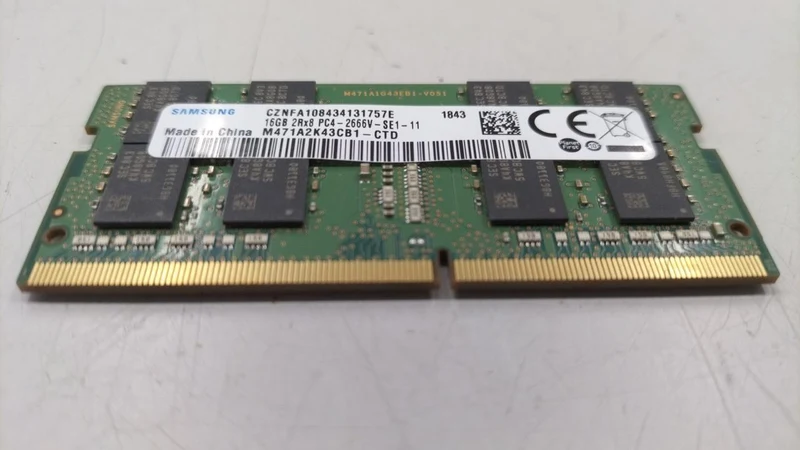 SAMSUNG DDR4 Laptop-Speicher 16GB M471A2K43CB1-CTD