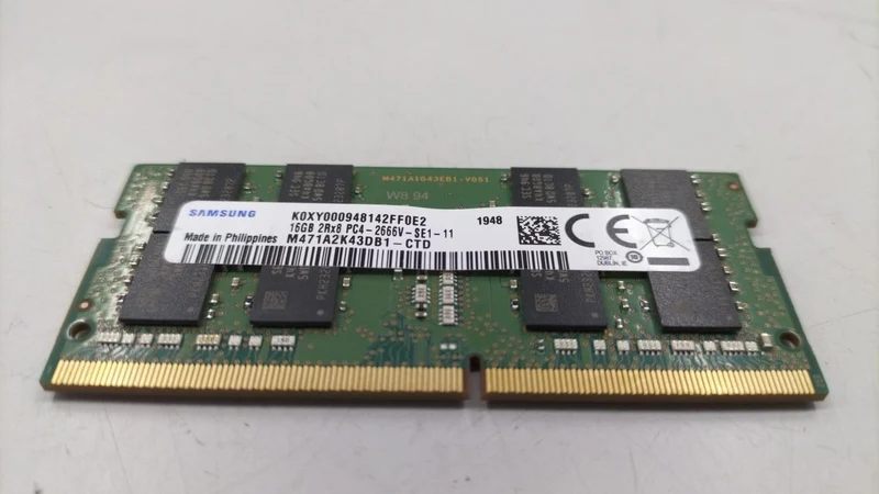 SAMSUNG DDR4 Laptop-Speicher 16GB M471A2K43DB1-CTD