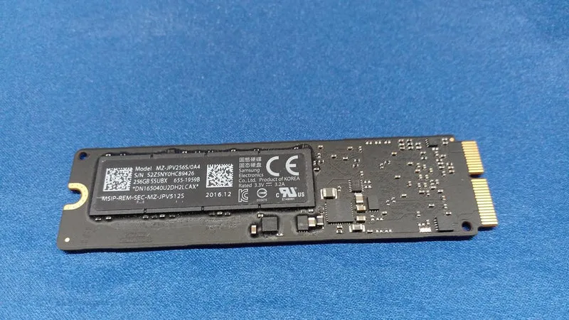 SAMSUNG SSD 256 GB MZ-JPV256S/0A4