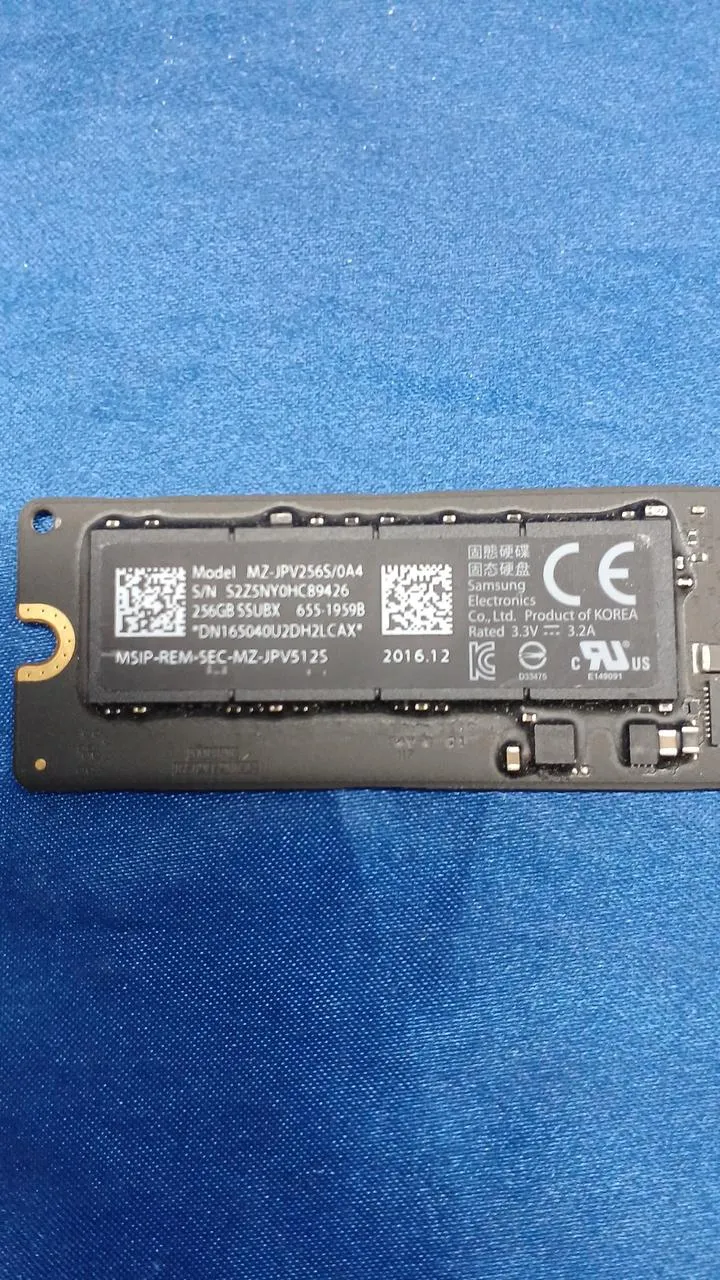 SAMSUNG SSD 256 GB MZ-JPV256S/0A4