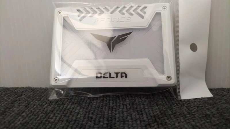 DELTA SSD 512 GB T253TR512G3C423