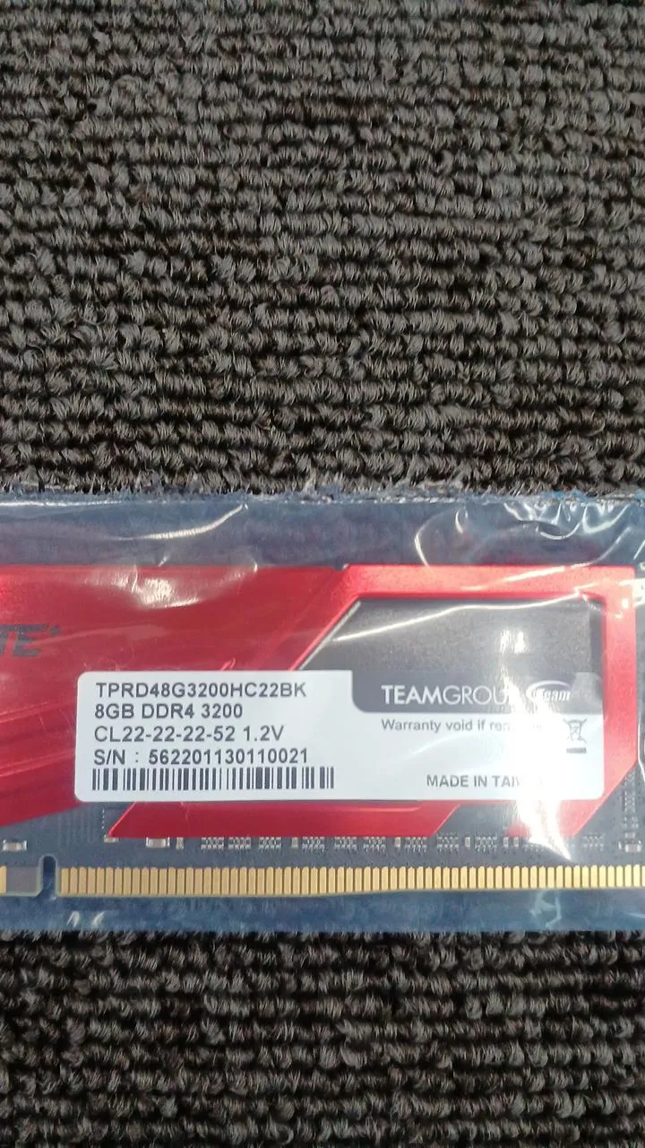 TEAM DDR4 Desktop-Speicher TPRD48G3200H22BK