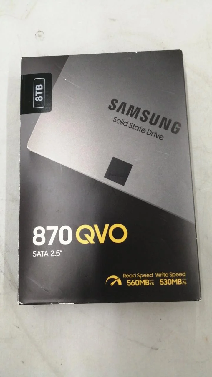 SAMSUNG SSD 8 TB MZ-77Q8T0B/IT