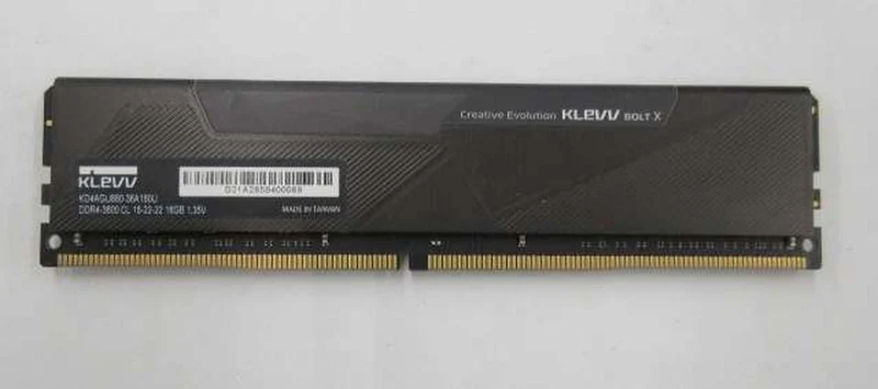 KLEVV DDR4-3600 16GB KD4AGU880-36A180U