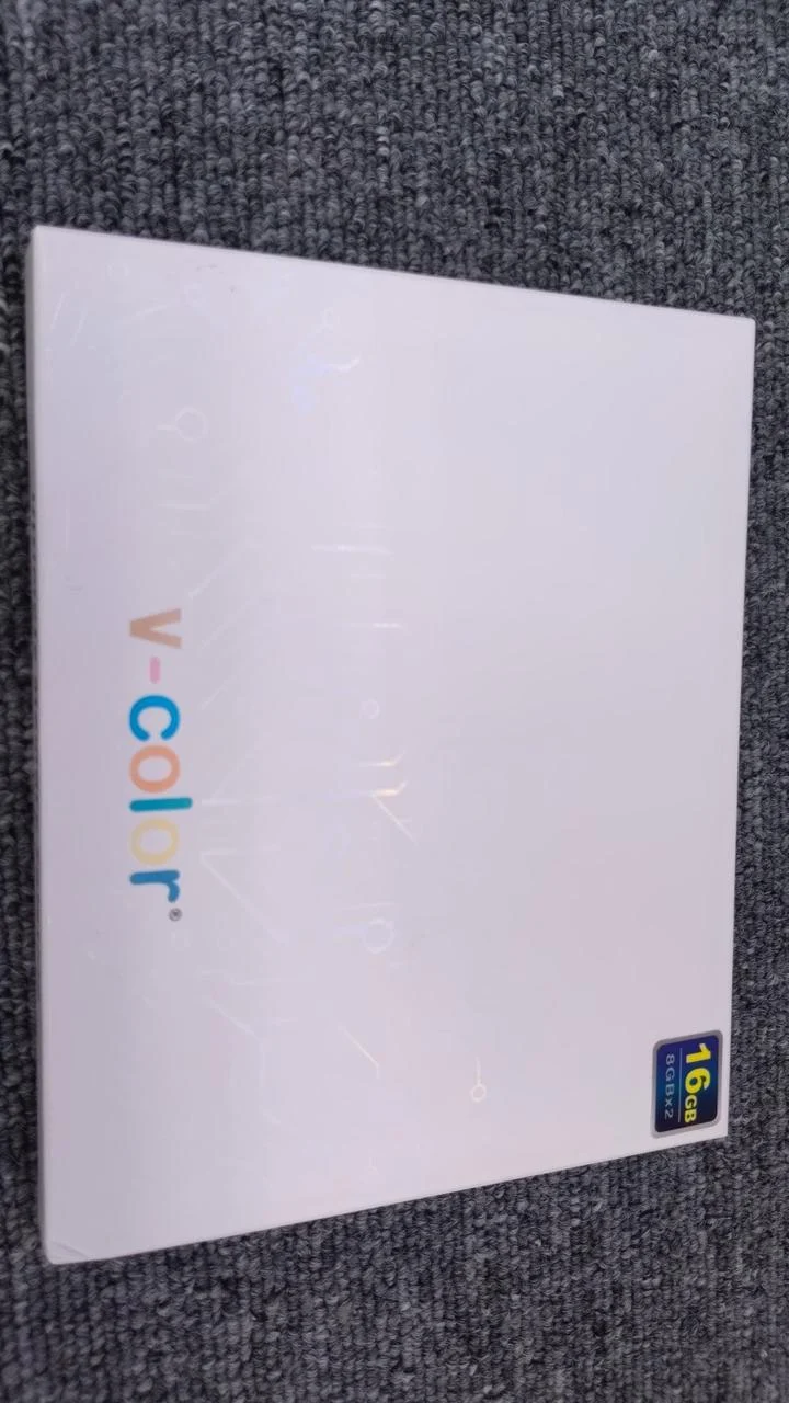 V-COLOR Speicher: VHA17ASSR8G8T-8G24SD
