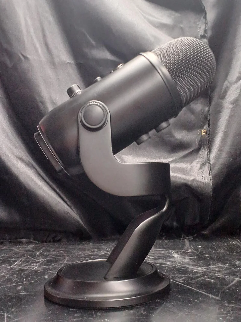 BLAUES USB-Mikrofon YETI/BM400