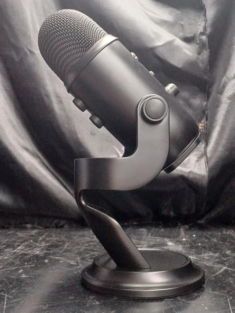 BLAUES USB-Mikrofon YETI/BM400