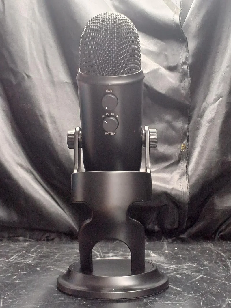 BLAUES USB-Mikrofon YETI/BM400