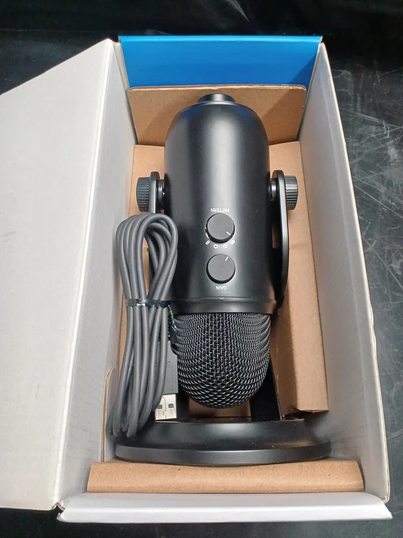 BLAUES USB-Mikrofon YETI/BM400