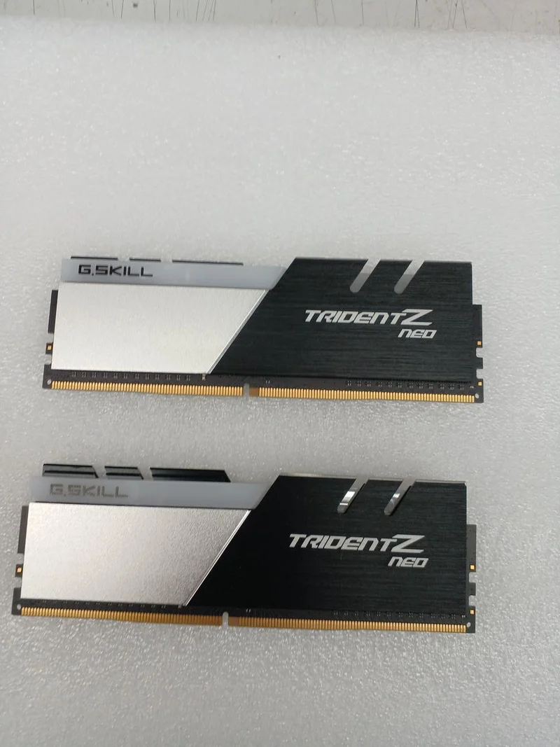 G.SKILL [8GBx2] DDR4-Speicher F4-3200C16D-16GTZN