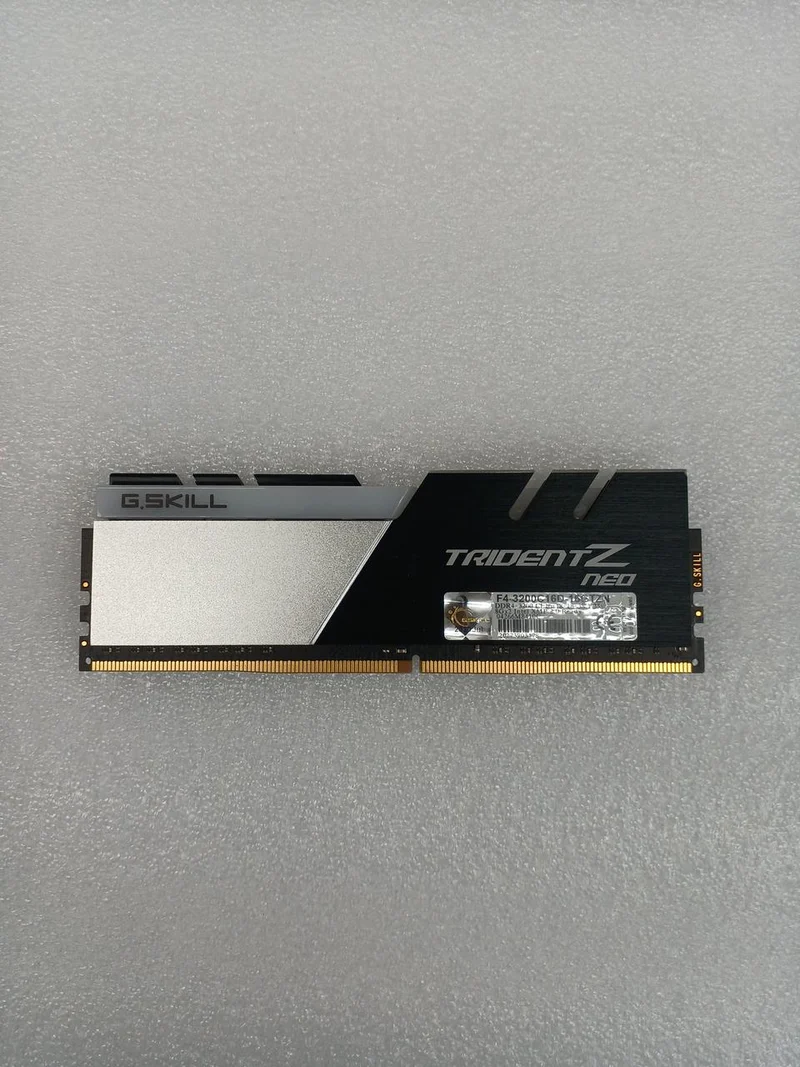 G.SKILL [8GBx2] DDR4-Speicher F4-3200C16D-16GTZN