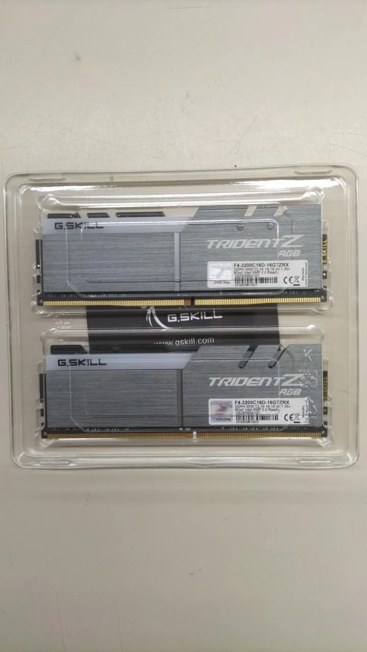 G.SKILL DDR4 8GB×2 F4-3200C16D-16GTZRX