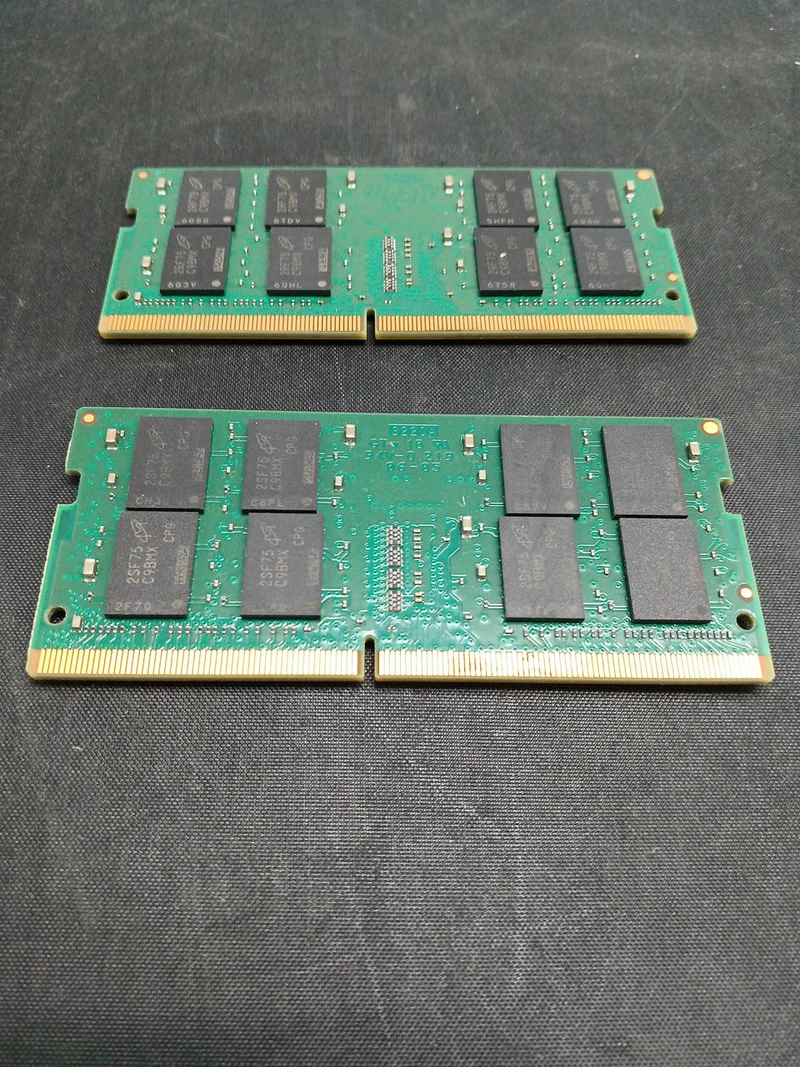CRUCIAL Laptop-Speicher 64 GB (32 × 2) CT32G4SFD832A