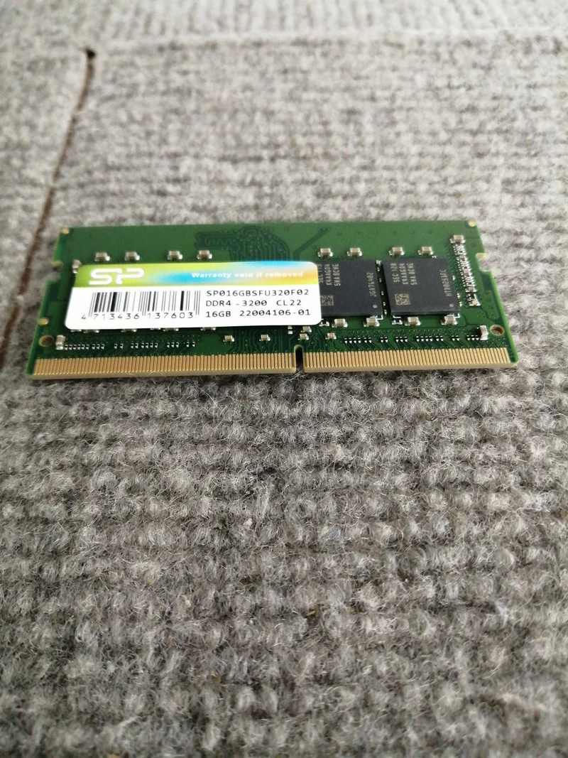 SILICON POWER PC-Speicher SP016GBSFU320F02