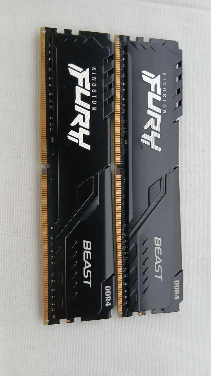 KINGSTON Speicher KF426C16BBK2/16