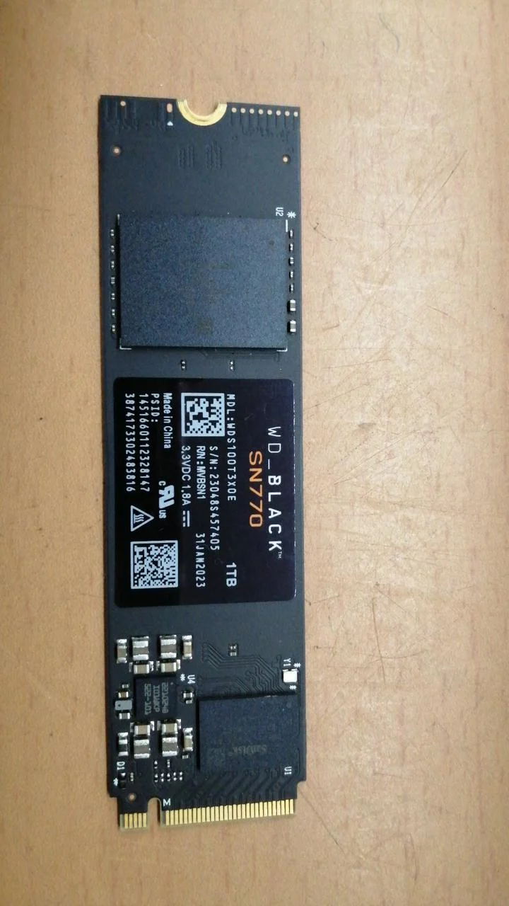WD BLACK M.2 SSD (1 TB) SN770 (WD100T3X0E)