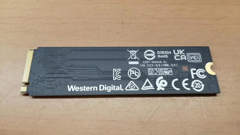WD BLACK M.2 SSD (1 TB) SN770 (WD100T3X0E)