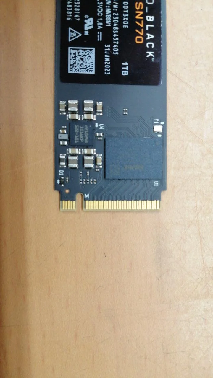 WD BLACK M.2 SSD (1 TB) SN770 (WD100T3X0E)
