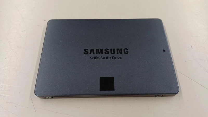 SAMSUNG 860QVO 1TB MZ-76Q1T0