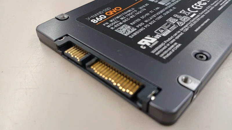 SAMSUNG 860QVO 1TB MZ-76Q1T0
