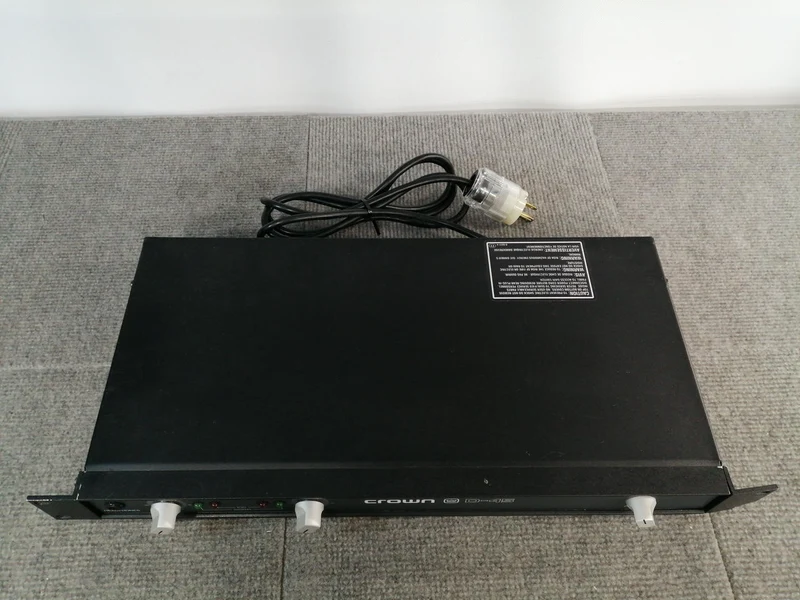 CROWN Leistungsverstärker D-45