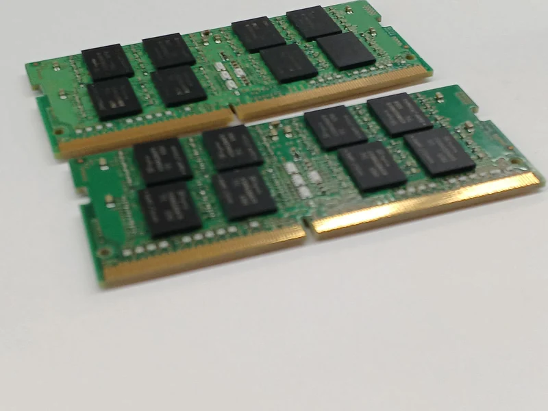 SK HYNIX Laptop-PC-Speicher PC4-17000 8GB 2er-Pack HMA41GS6AFR8N