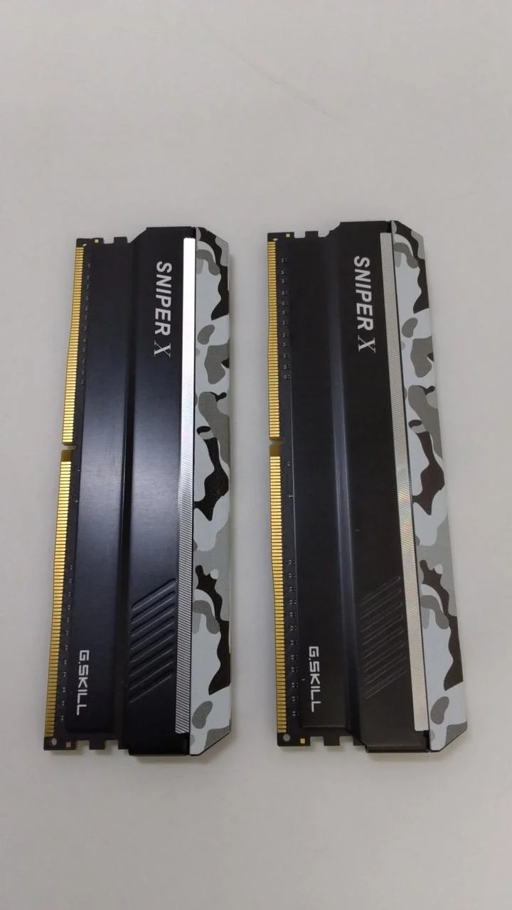 G.SKILL Speicher: F4-3200C16D-16GSXWB