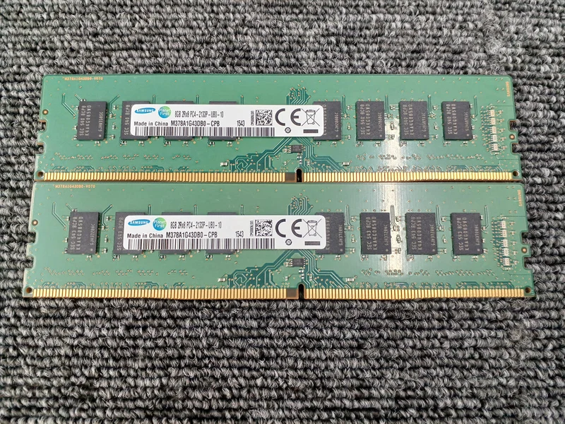 SAMSUNG Speicher PC4-2133P