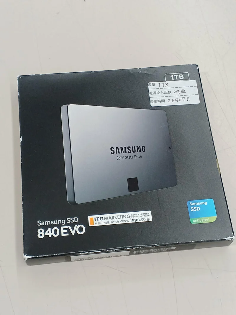 SAMSUNG SSD 1 TB MZ-7TE1T0B/IT