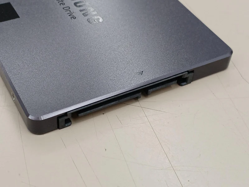 SAMSUNG SSD 1 TB MZ-7TE1T0B/IT