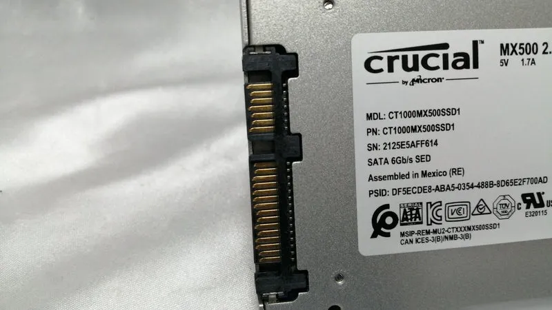 CRUCIAL SSD CT1000MX500SSD1