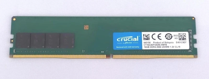 CRUCIAL Desktop-Speicher: DDR4 16 GB