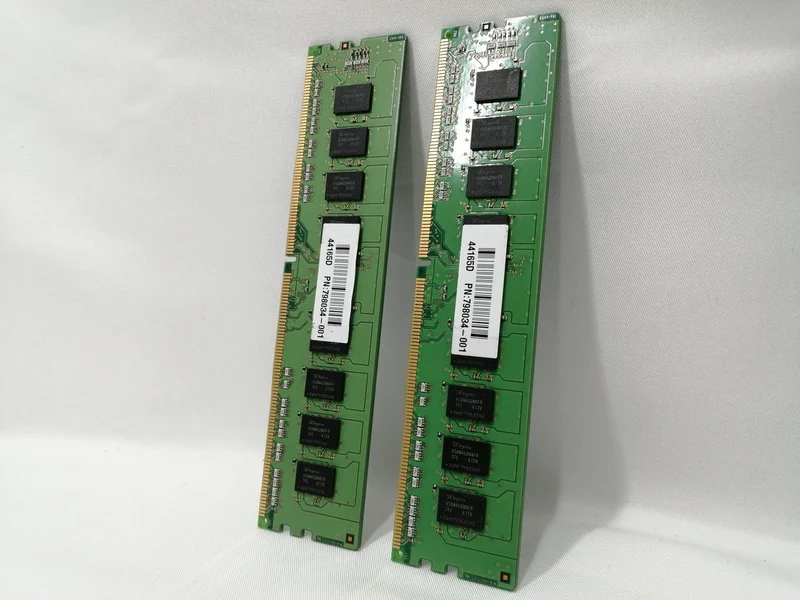 SKHYNIX Speicher HMA41GU6AFR8N-TF