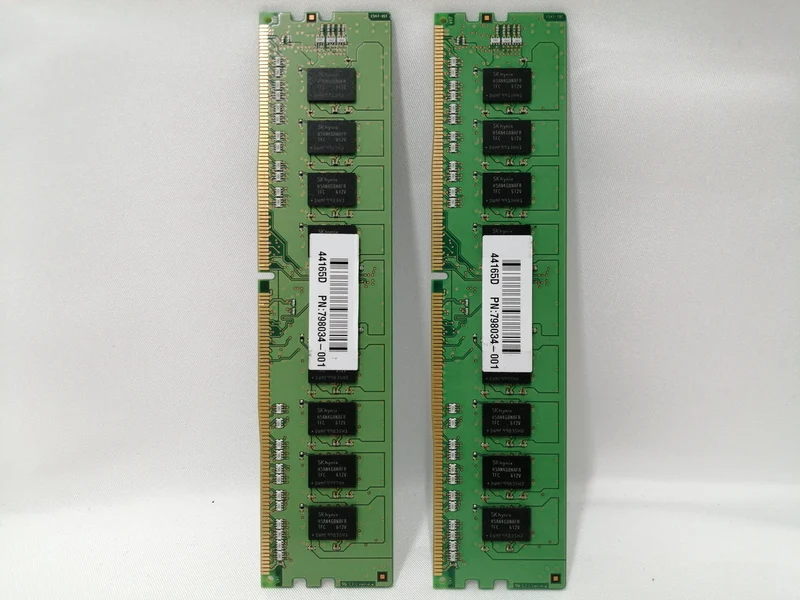 SKHYNIX Speicher HMA41GU6AFR8N-TF