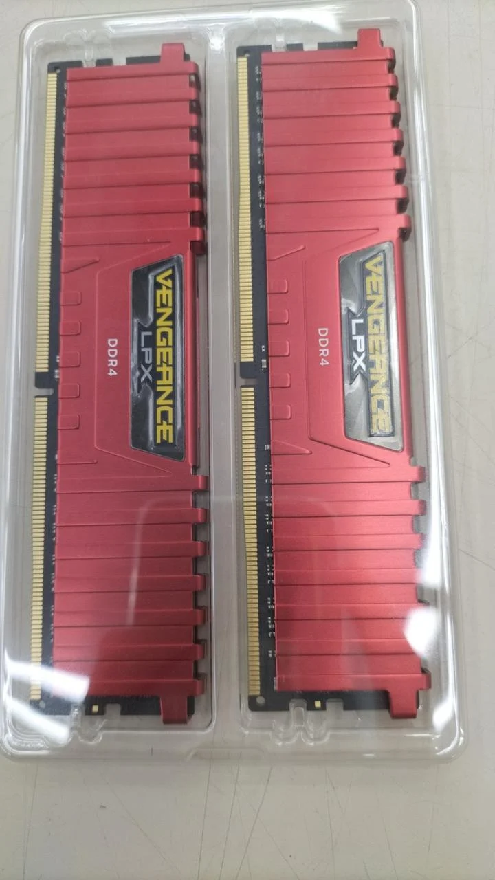 CORSAIR PC-Speicher, 2er-Set CMK16GX4M2A2666C16R