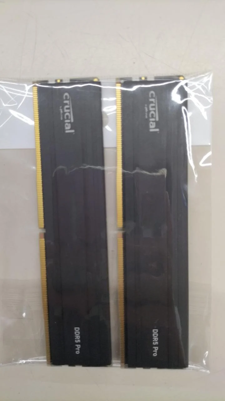 CRUCIAL DDR5 16GB×2 CP16G56C46U5.C8B2