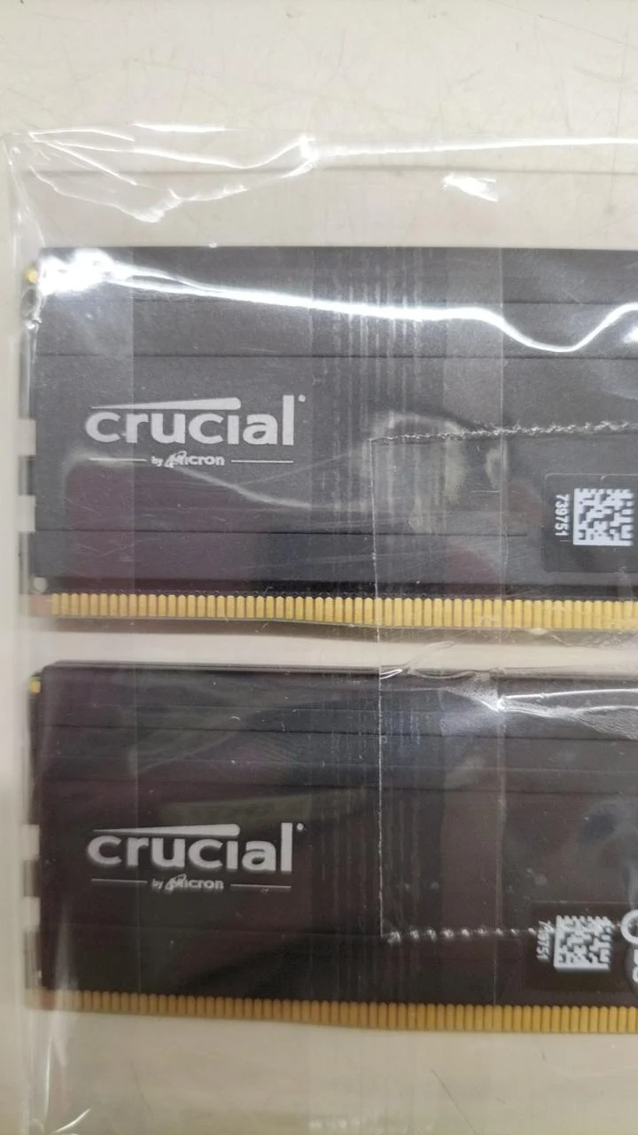CRUCIAL DDR5 16GB×2 CP16G56C46U5.C8B2
