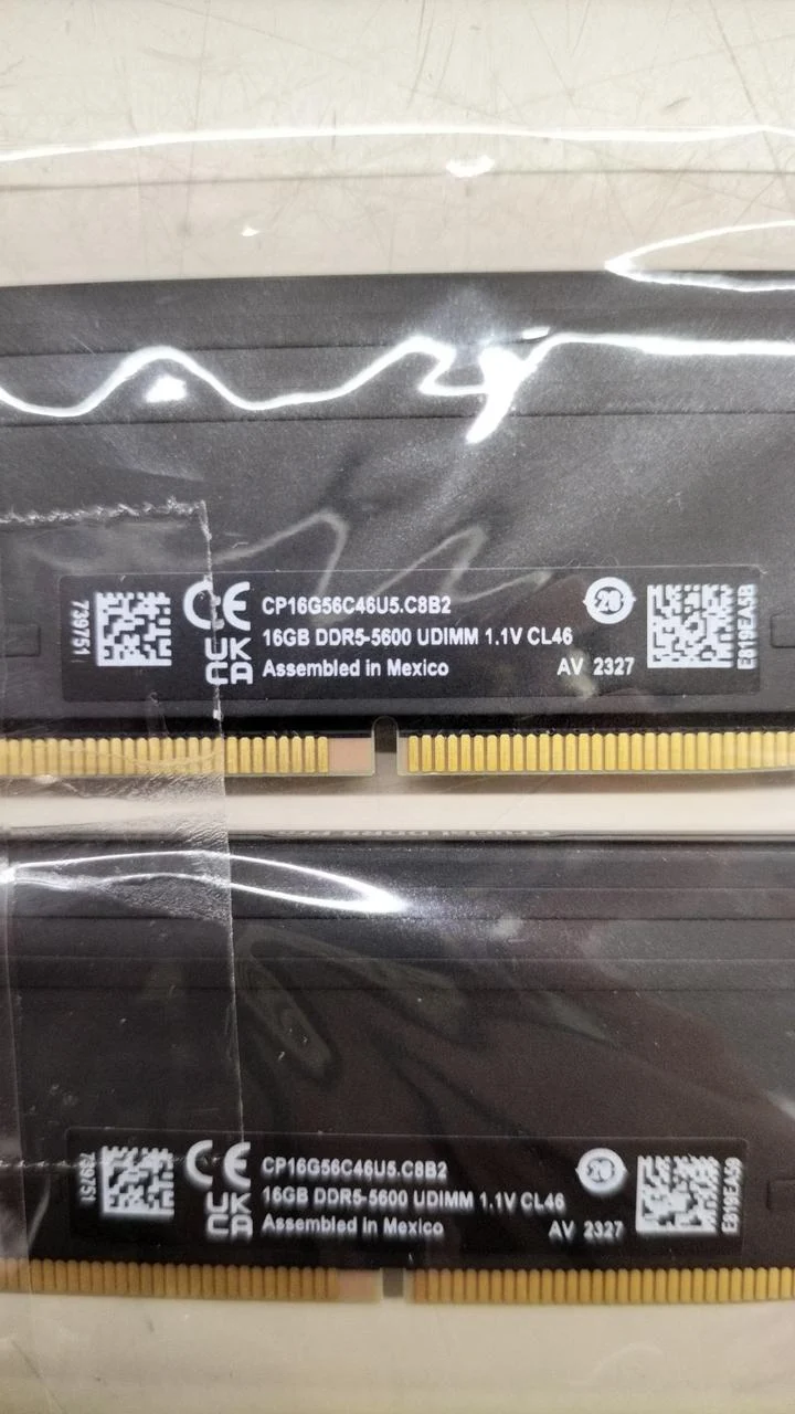 CRUCIAL DDR5 16GB×2 CP16G56C46U5.C8B2