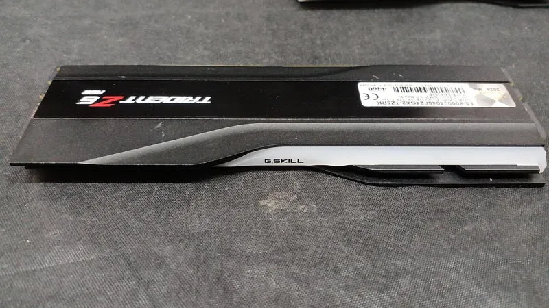 G.SKILL Speicher: F5-8000J4048F24GX2