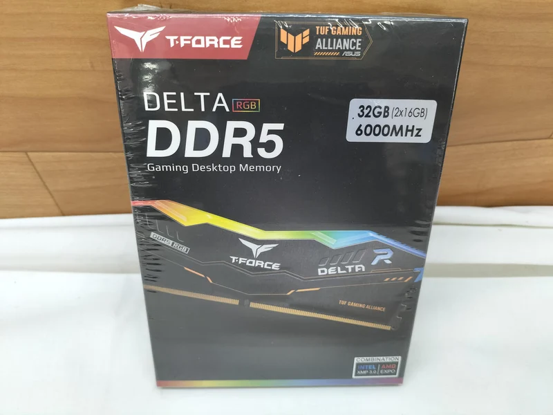 TEAM Memory FF5D532G6000HC38ADC01