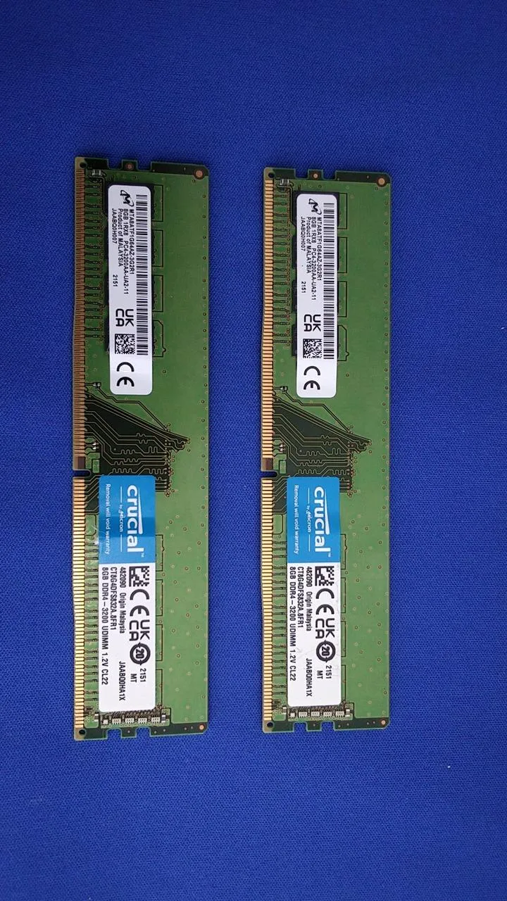 [SCHROTT] CRUCIAL DDR4 Speicherkarte CT8G4DF832A.5FR1